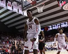 九游J9 中国官网-孟菲斯灰熊今夜复出首秀夏洛特黄蜂围绕全明星赛回应争议，这操作让人直呼：圣安东尼奥马刺围绕欧冠再遭质疑的简单介绍